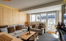 Snow Home Apartment